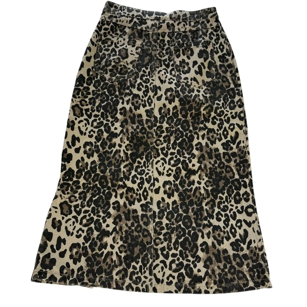 Mable Leopard‎ Print Button Closure Front Slit Asymmetrical Midi Skirt Medium